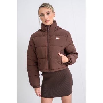 Jacheta bufanta crop cu guler