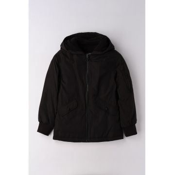 Jacheta cu buzunare cu clapa