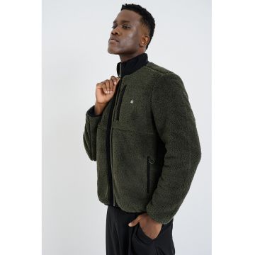 Jacheta din material teddy cu guler mediu