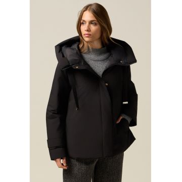 Jacheta scurta cu fermoar