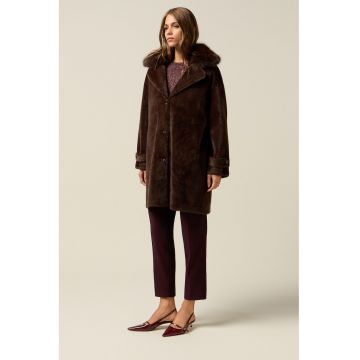 OLTRE - Haina din blana sintetica cu nasturi