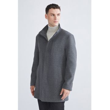 Palton cu buzunare oblice