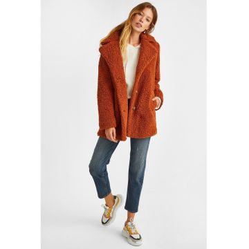 Palton scurt din material teddy