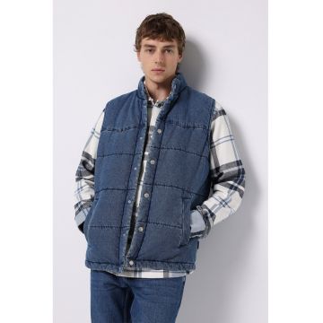 Vesta din denim cu guler mediu
