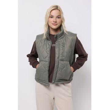 Vesta matlasata de nailon