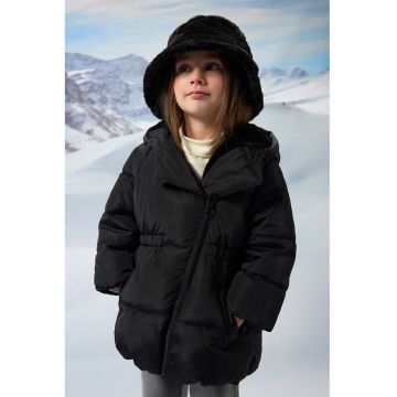 Geaca cu vatelina si inchidere asimetrica