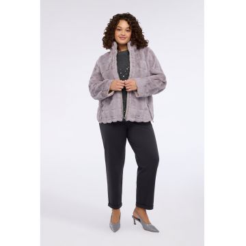 Geaca din material teddy cu guler inalt