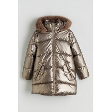 Geaca lunga bufanta cu garnituri de blana sintetica