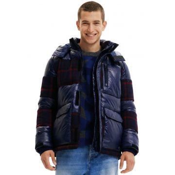 Geaca matlasata cu gluga si buzunare Bernard