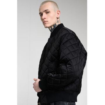 Jacheta bomber matlasata cu buzunare