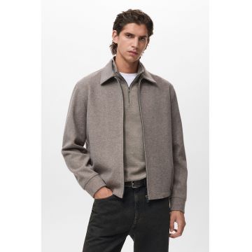 Jacheta-camasa cu maneci cazute