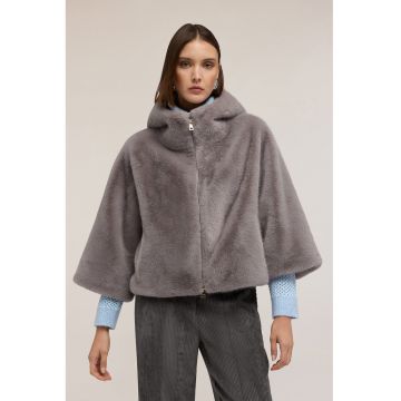 Palton din blana sintetica cu gluga