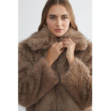 Palton din blana sintetica