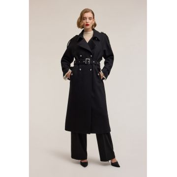 Trenci din amestec de lana cu curea