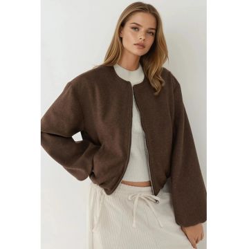 Geaca bomber texturata supradimensionata -  captusita - maro - textil