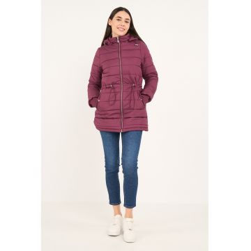 Geaca matlasata cu gluga