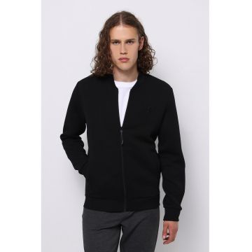 Jacheta bomber cu fermoar si buzunare laterale