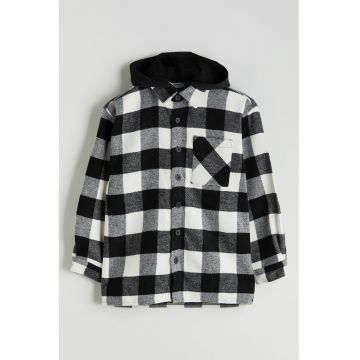 Jacheta-camasa cu gluga si model in carouri