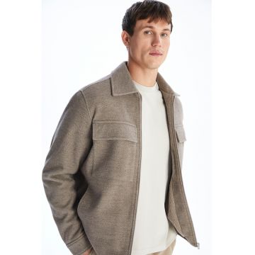 Jacheta cu insertii din material teddy