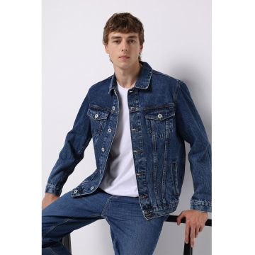 Jacheta din denim cu nasturi