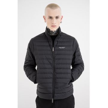 Jacheta matlasata cu fermoar