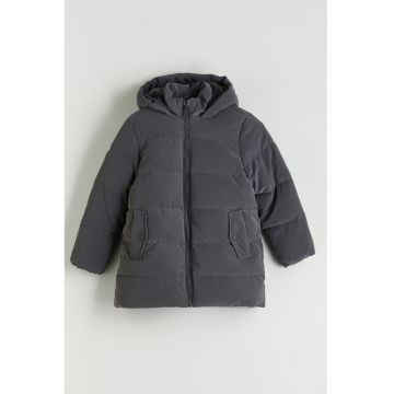 Geaca cu vatelina si gluga