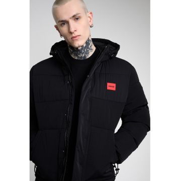 Geaca matlasata cu logo - Negru