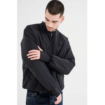 Jacheta lejera pentru antrenament