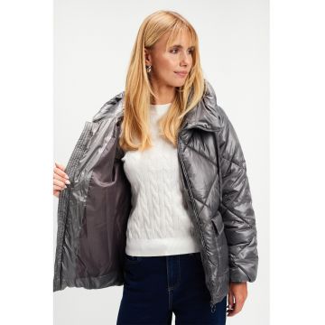 Geaca cu vatelina si buzunare aplicate supradimensionate - Gri