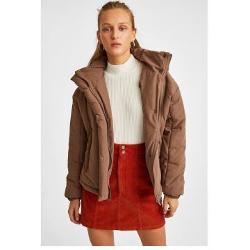 Geaca matlasata cu gluga - Maro deschis