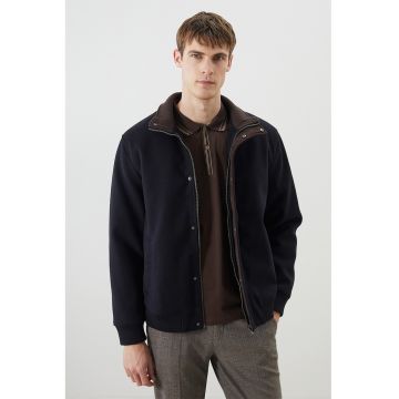 Jacheta cu buzunare laterale si fermoar - Albastru inchis