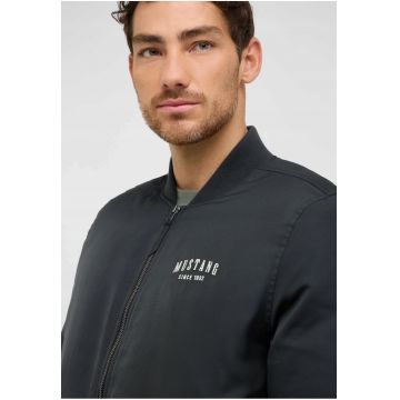 Jacheta Barbati -  Style Byron - Regular Fit - Decolteu In V - Fermoar - Caldura Si Confortabila - Maneci Lungi - Poliester - Marime XL - Negru