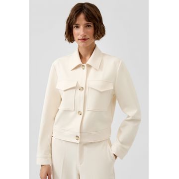 Jacheta cu guler ascutit si buzunare cu clapa - Bej deschis