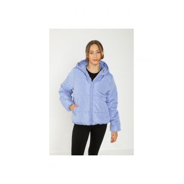 Geaca cu gluga si model -