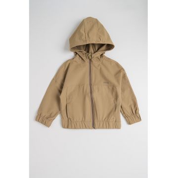 Jacheta cu gluga si logo discret - Maro camel